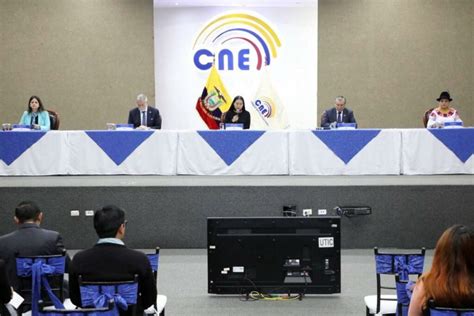 Sorpresas En El Nuevo Concurso Para El CNE El Comercio