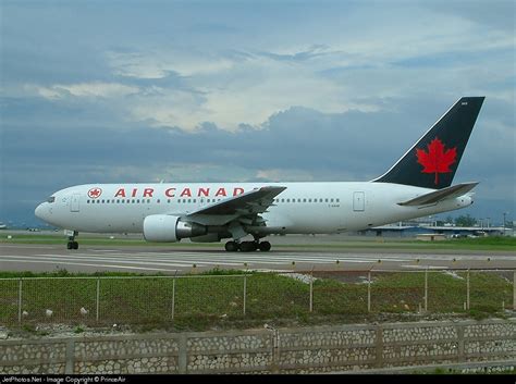 C Gauh Boeing 767 233 Air Canada Princeair Jetphotos