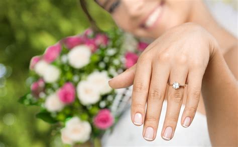 The Ultimate Guide To Moissanite Everything You Need To Know 💎 Forever Moissanite