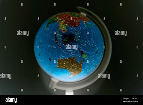 Maps And Globes Hi Res Stock Photography And Images Alamy