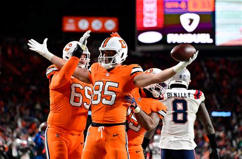 Denver Broncos Reveal Their New Uniforms