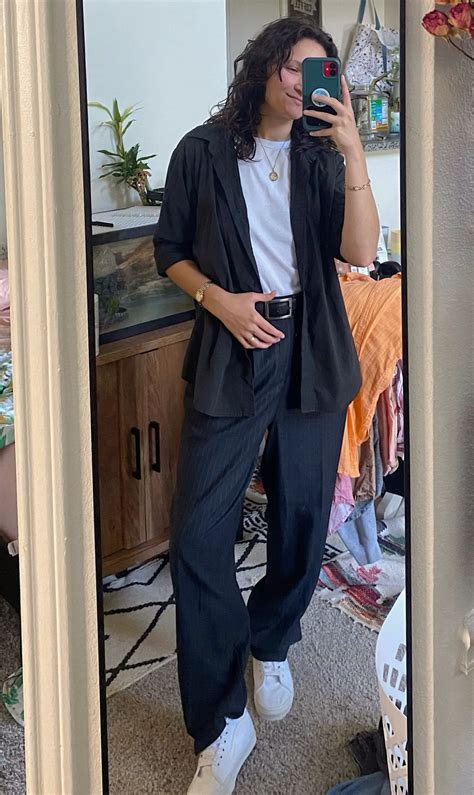 Best 12 Simple Masc Butch Androgynous Lesbian Nonbinary Tomboy Genderqueer Queer Enby Lgbtq