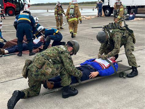 陸上自衛隊 釧路駐屯地 【公式】 On Twitter 第27普通科連隊 第1普通科中隊は10月23日 ＃釧路 空港航空機事故火災消火