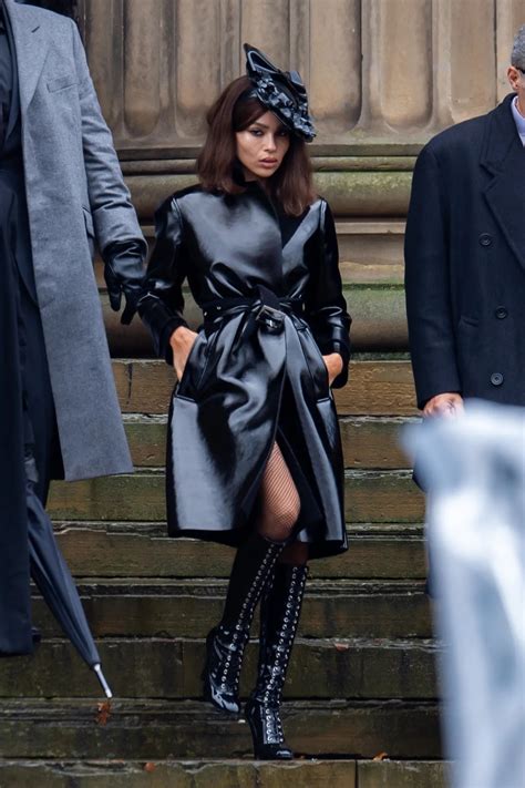 Clatto Verata » Scene Stealer: Zoe Kravitz’s Catwoman Is Stunning In