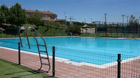 Todo Listo En Las Piscinas Municipales Para Que Los Vecinos Puedan