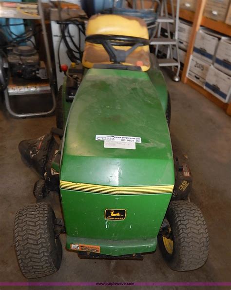 John Deere Stx38 Lawn Mower In Abilene Ks Item Bc9821 Sold Purple Wave