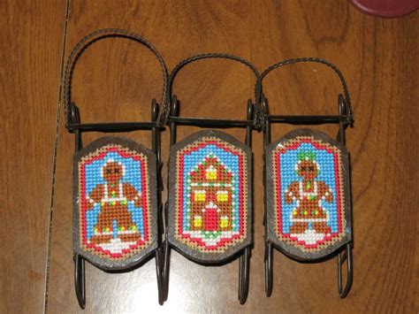Gingerbread Sleds And Patterns By Foxwood Crossings