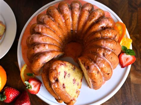 Strawberry Orange Bundt Cake Recipe