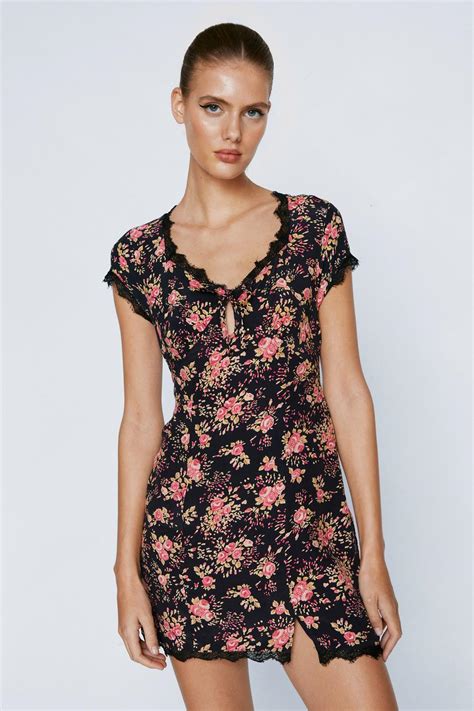 Floral Lace Trim Mini Dress Nasty Gal