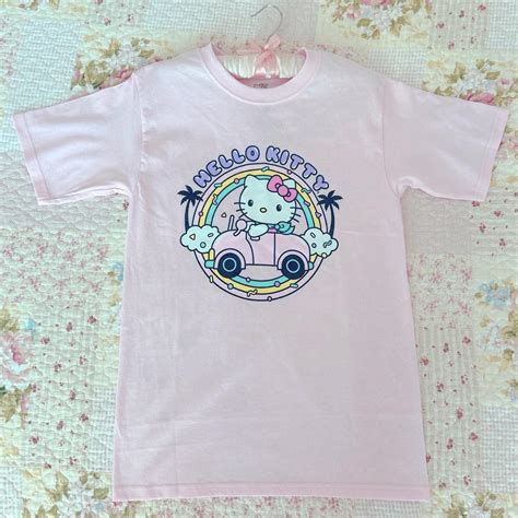 💕🌸 Kawaii Sanrio Hello Kitty T Shirt 💕🌸 💕 Adorable Depop