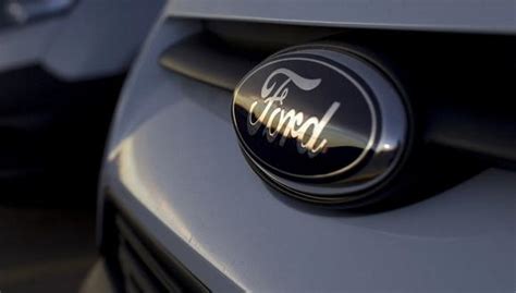 Ford Recalls 518000 Vehicles To Avoid Possible Fires Under Hoods Prensa Latina