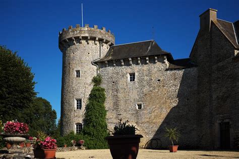 Dormir dans un château médiéval en Nouvelle Aquitaine