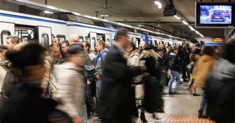 La Primera Jornada De Paros De Metro Transcurre Sin Incidentes Y Con Un