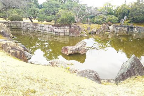 Kyoto Imperial Palace And Nijo Castle Walking Tour