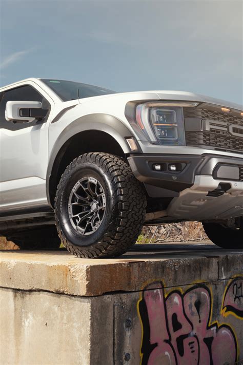 Ford Raptor R 4play Wheels Sema 2023 4p06 22x10 35x12 5x22 Tire Pro Motorsports 4play Wheels