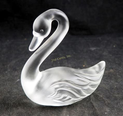 Vintage Fenton Solid Glass Swan Figurine 4 2nd Cents Inc