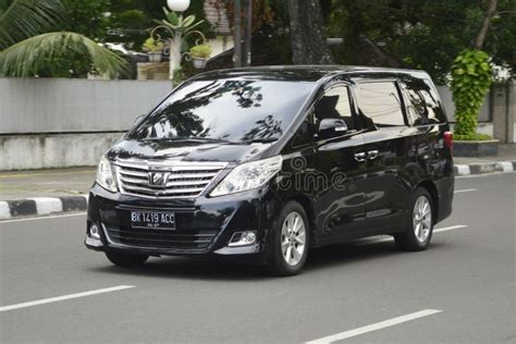 2012 Toyota Alphard G Editorial Photography Image Of Automotive