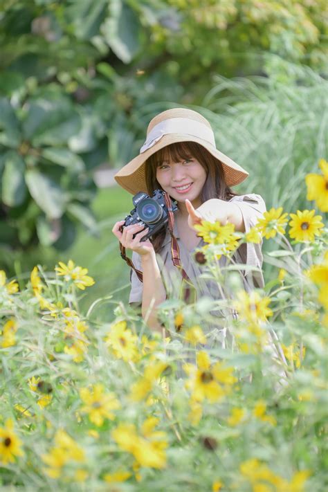 奥ちゃん☕️ On Twitter 2022814 自主企画ひまわり撮影会 ひょっこりはん😏 カメラ女子 Nikon F3