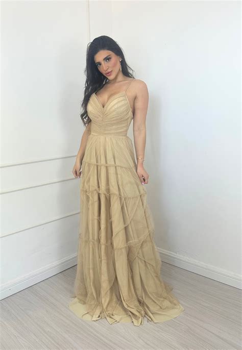 Vestido Longo De Festa Micro Tule Alcinha Babados Josefa Dourado