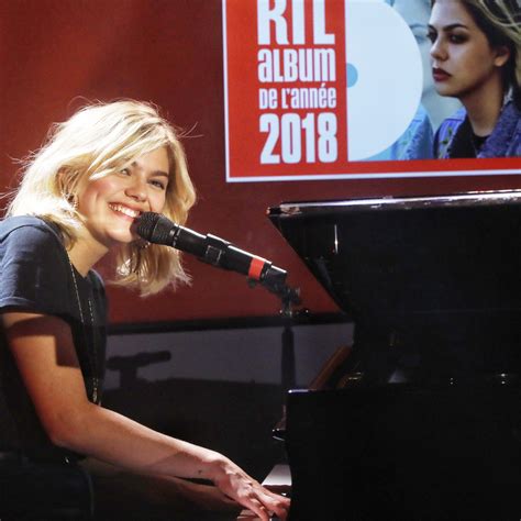 Vid Os Louane Re Oit L Album Rtl De L Ann E Dans Le Grand Studio