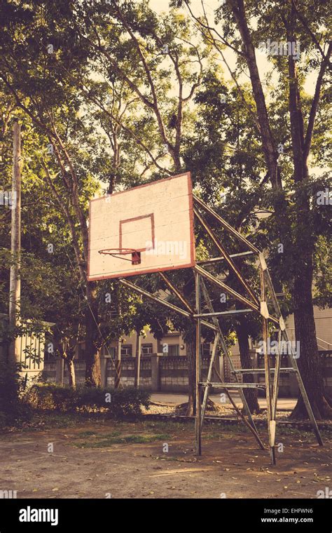 Basketball Hoop Vintage Retro Hi Res Stock Photography And Images Alamy