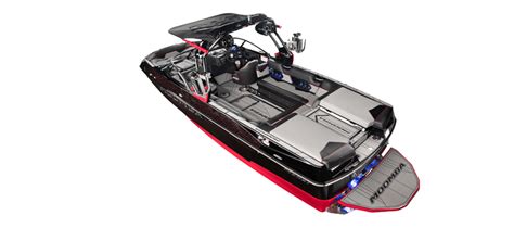 Moomba Makai 245 Wakesurf Boat