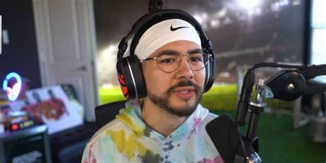 Twitch Bans Popular FIFA Streamer Castro1021