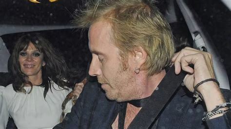 Anna Friel And Rhys Ifans Unwind By Getting Steamy In The Kitchen Mirror Online