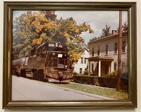 A Photo Of A Photo This Picture Of A Penn Central GP38 2 I Flickr