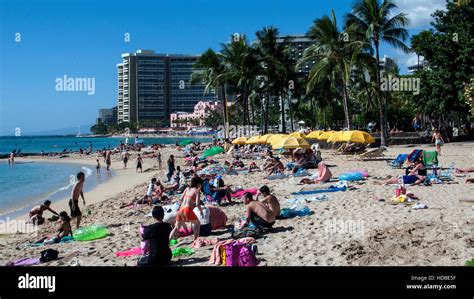 Waikiki Beach Honolulu Hawaii USA Stock Photo - Alamy