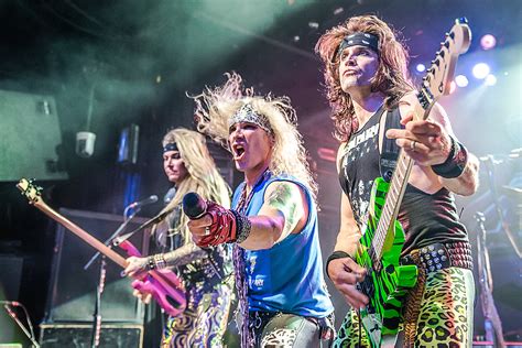 Loudwire Page 1763