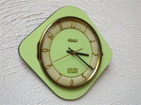 Bayard S Atomic Age Vintage French Chartreuse Apple Etsy Green