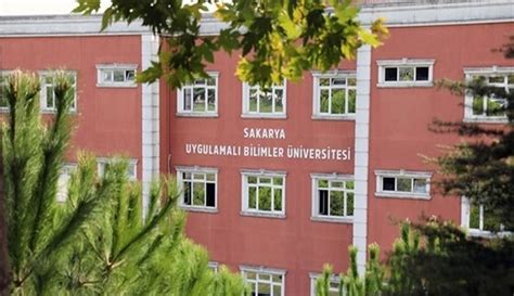 SAKARYA UYGULAMALI BİLİMLER ÜNİVERSİTESİ KPSS 50 60 PUANLA PERSONEL