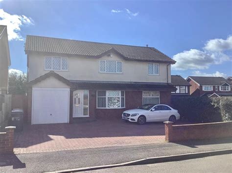 Rea Close East Hunsbury Northampton 4 Bed Detached House £449 995