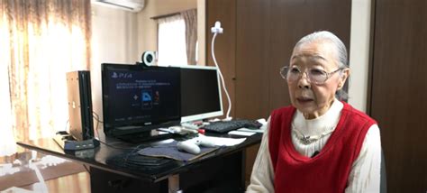 90 Year Old Grandma Wins Guinness World Record For Oldest Youtube Gamer