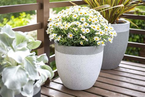 Granito Two Toned Planter Composite Pots Apta