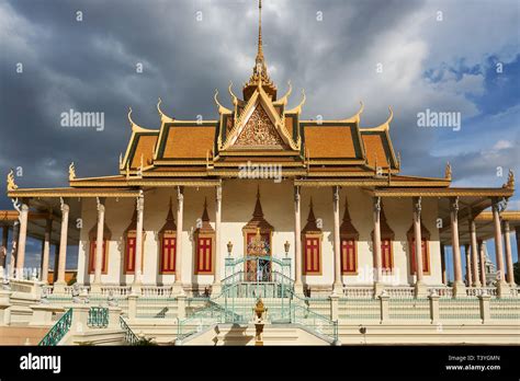 The Silver Pagoda Wat Ubaosoth Ratanaram Or Wat Preah Keo Inside The