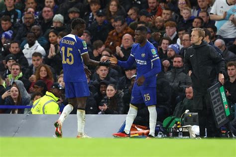 Chelsea Vs Everton Fecha Horarios Canales De Tv Y Streaming Para