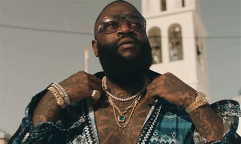 Rick Ross Laat Er Geen Gras Over Groeien En Reageert Op Drake Met