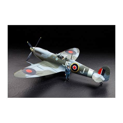 TAMIYA 60319 SUPERMARINE SPITFIRE MK IXC 1 32