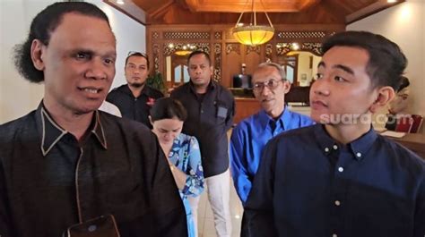 Gibran Dan Hercules Bertemu Di Balai Kota Solo Bahas Pilgub Dki