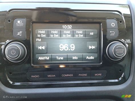 2018 Ram Promaster 3500 Cutaway Utility Van Audio System Photos