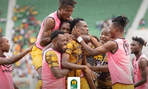 CAF Les Mimos en demi finales de la Coupe de la Confédération