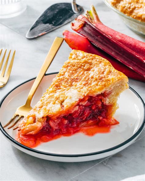 Strawberry Rhubarb Pie A Couple Cooks