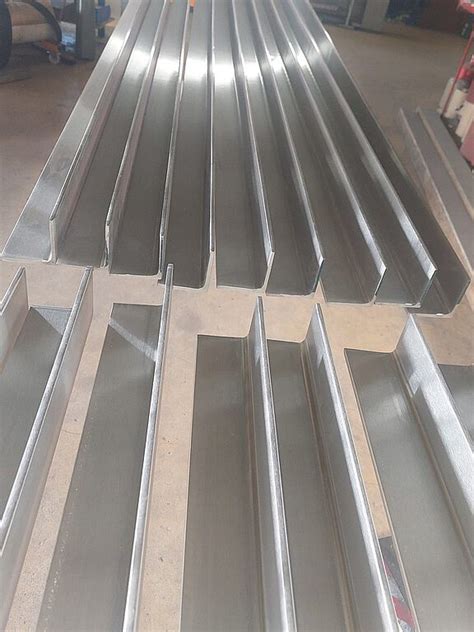 Equal Angles Hot Rolled