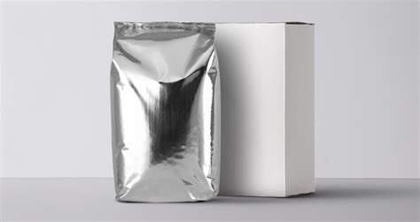 Psd Aluminium Foil Pouch Mockup Psd Mock Up Templates Pixeden