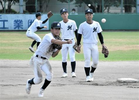 高知の明徳義塾、甲子園での鳥取城北との初戦を前に調整 バーチャル高校野球 スポーツブル