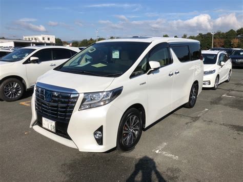 Toyota Alphard Hybrid Executive Lounge Prestige Motorsport