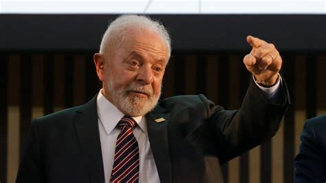 Lula é ótimo ou bom para 38 e ruim ou péssimo para 30 diz Datafolha