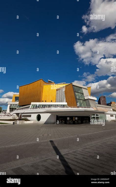 Berlin Symphony Orchestras Hi Res Stock Photography And Images Alamy